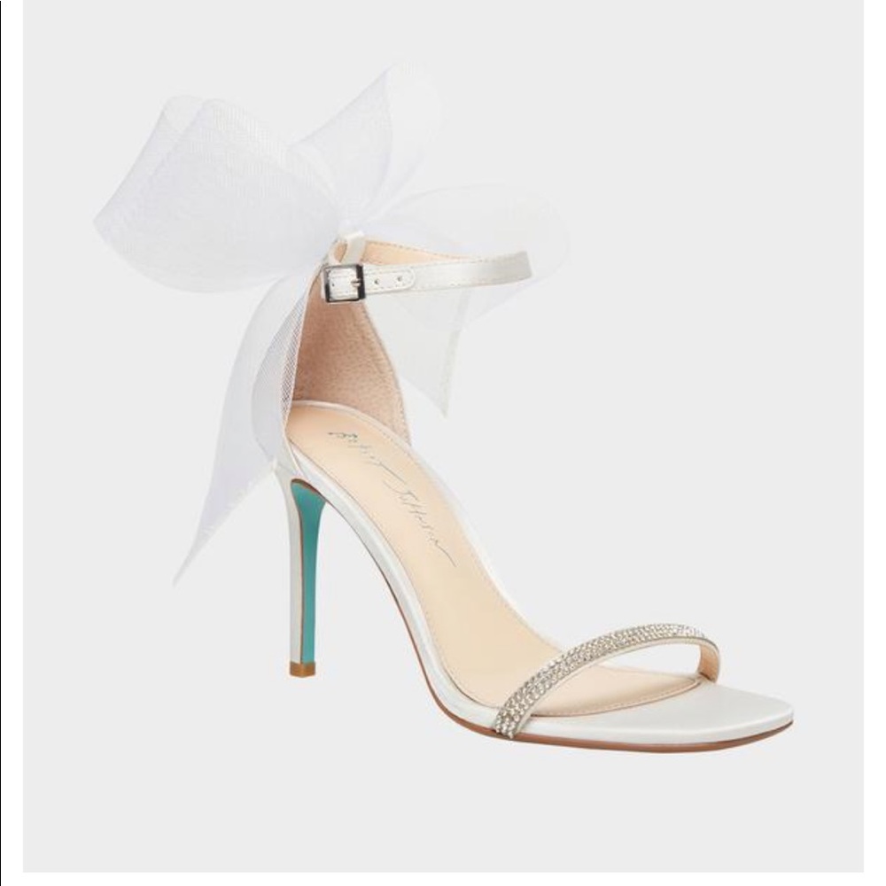 Something Blue - Tori in Ivory by Betsey Johnson